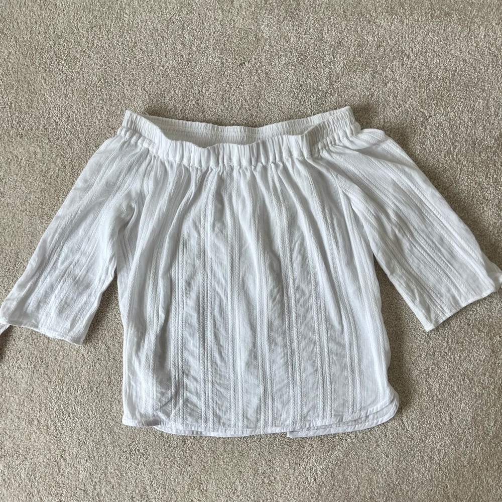 Kut from the Kloth white, strapless top with open back.